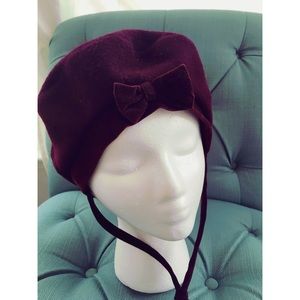 Girls vintage wool Rothschild hat dark plum purple